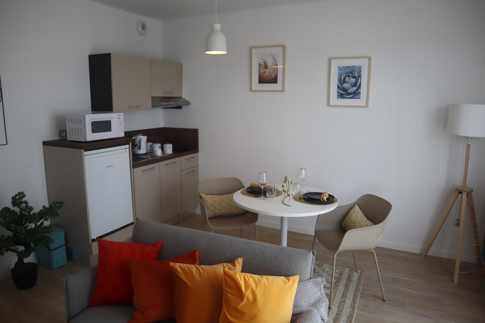 Oh Activ Brest Appartement Buitenkant foto