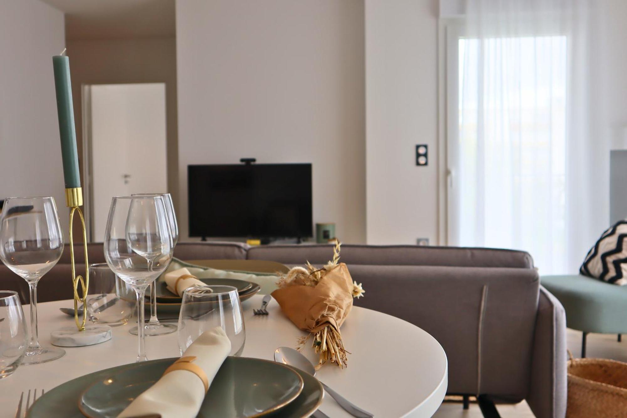 Oh Activ Brest Appartement Buitenkant foto