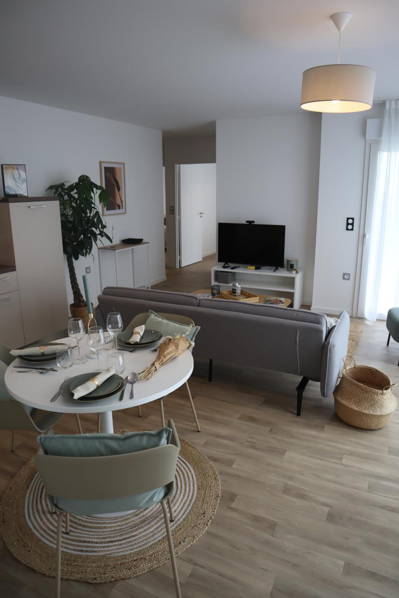 Oh Activ Brest Appartement Buitenkant foto